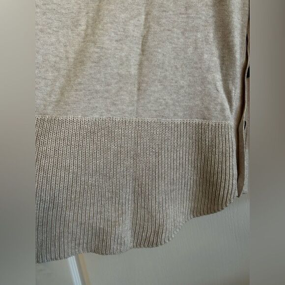Tahari Tan Button Side Pullover Sweater Women’s XS EUC - Picture 9 of 12